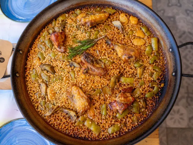 Is Paella Spain’s National Dish? The Complete Guide To Spain’s Culinary Symbol (2026)