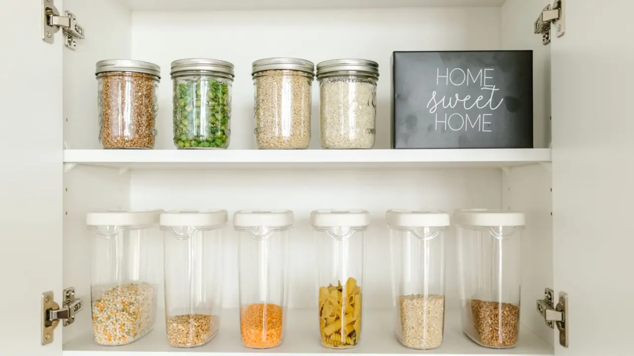 how to organize pantry