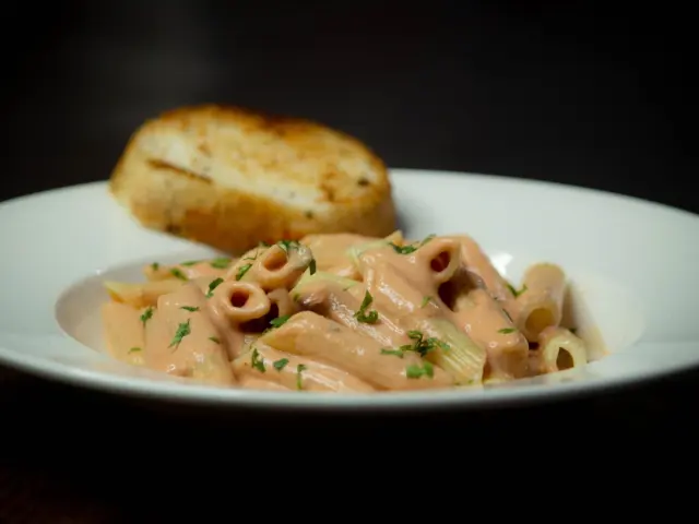 Homemade Vodka Sauce Recipe: Creamy, 20‑Minute Sauce To Elevate Any Pasta