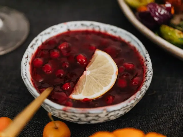 The Best Homemade Cranberry Sauce Recipe: Tangy, Simple, And Ready In 20 Minutes (2026)